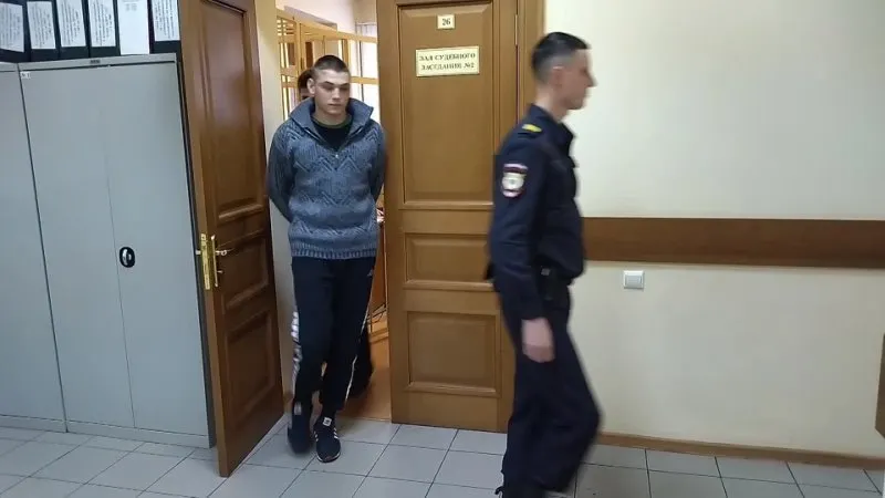 Ярославского водителя отправили в СИЗО за наезд на полицейского