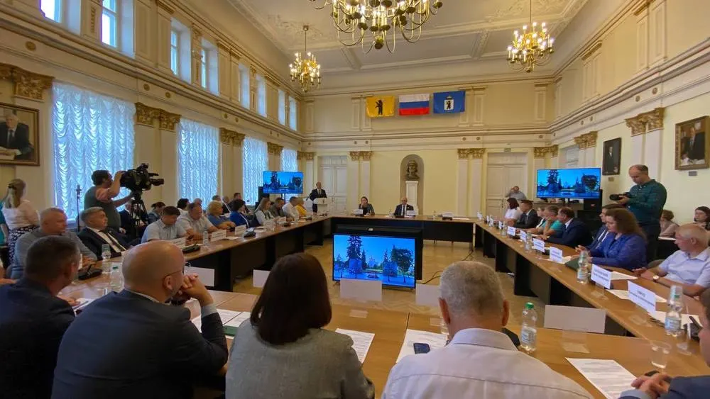 Депутаты муниципалитета ответили, чего не хватает мэру Ярославля