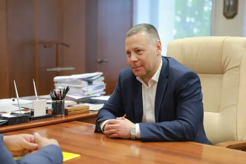 Врио губернатора встретился с главным тренером ярославского «Шинника»