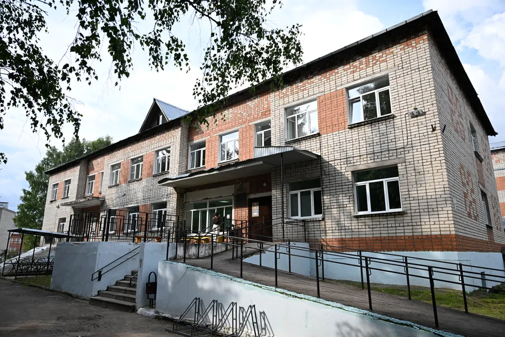 В фельдшерско-акушерских пунктах Мышкинского округа начнут продавать лекарства