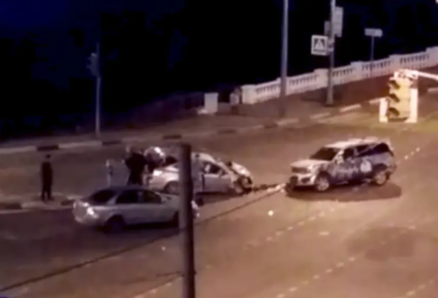 ДТП в центре Ярославля: молодая девушка в тяжелом состоянии, видео