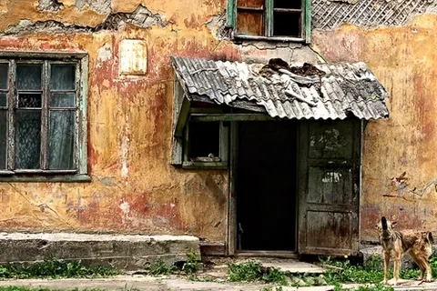 Аварийный жилфонд региона пересчитают и впишут в программу