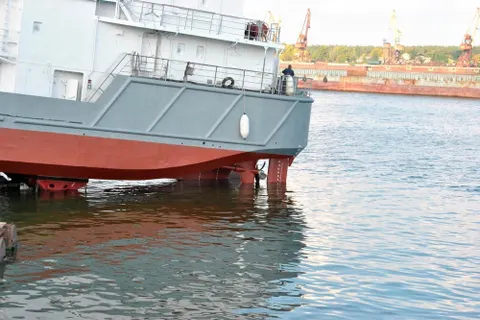 Ярославский судостроительный завод спустил на воду танкер нового поколения