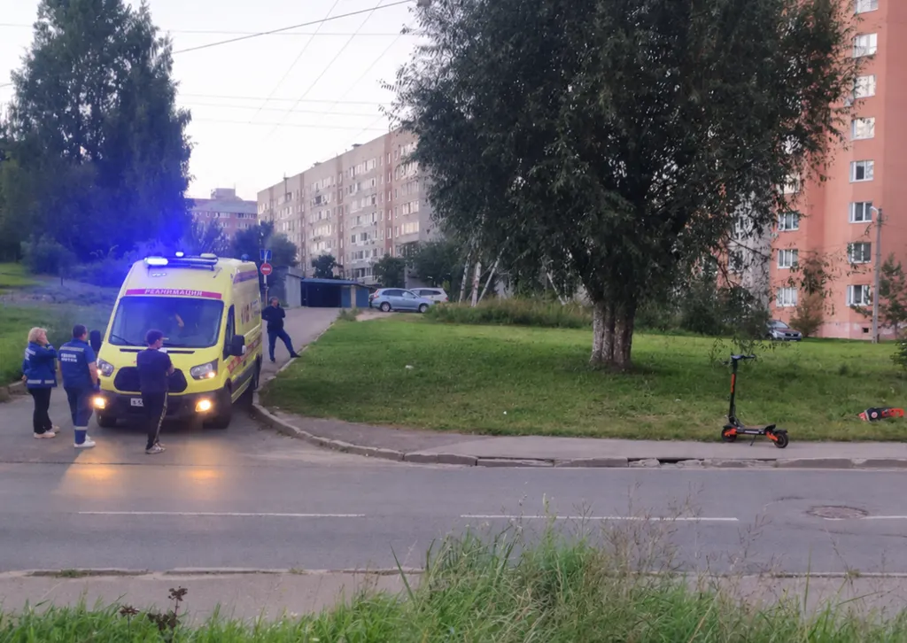 В Ярославле разбился самокатчик