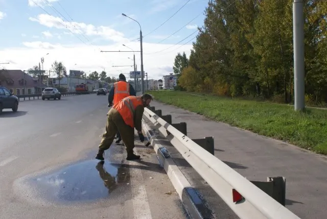 В Ярославле приводят в порядок улицы города