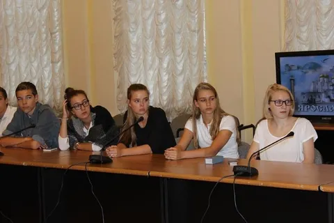 Депутаты муниципалитета Ярославля принимали школьников из Голландии