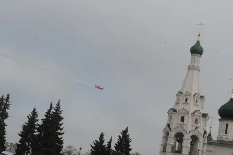 В Ярославле празднуют День Победы: фоторепортаж