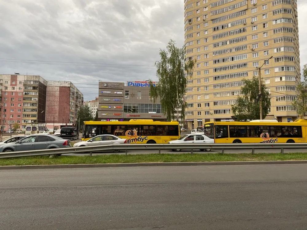 В Ярославле не планируют перестраивать магистральный маршрут автобуса