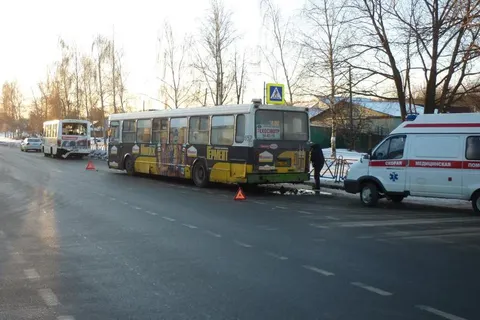 В Ярославле столкнулись два автобуса