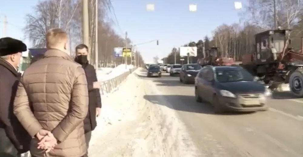 Мэр Ярославля проверил уборку дорог в городе