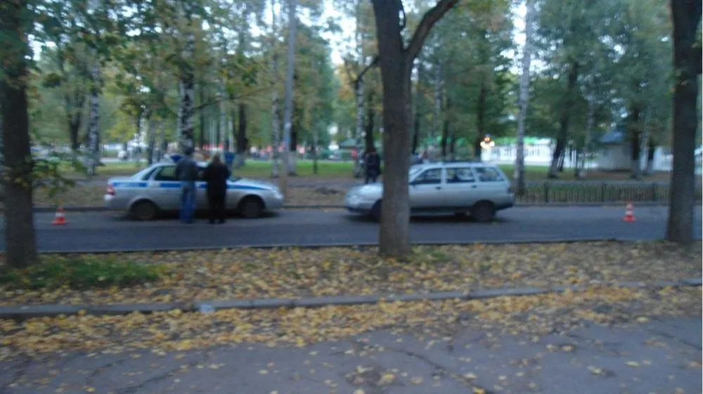 В Ярославле под машину попала 6-летняя девочка
