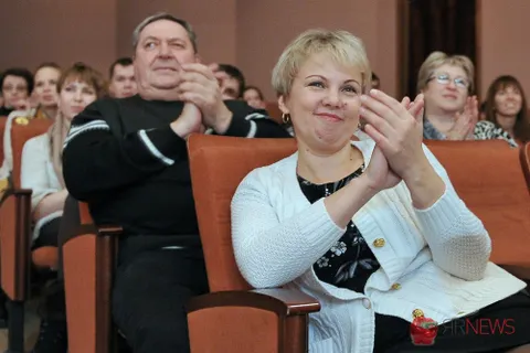 В Ярославле выступила сборная КВН высшей лиги. Фоторепортаж