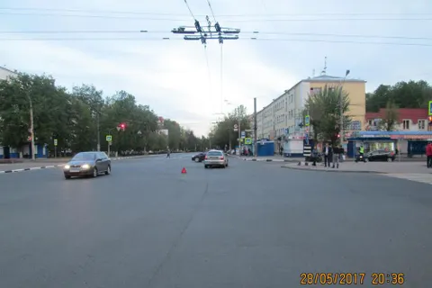 В центре Ярославля в ДТП пострадал мотоциклист