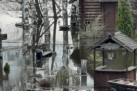 Под Ярославлем полностью затоплен музей «Соляной остров»