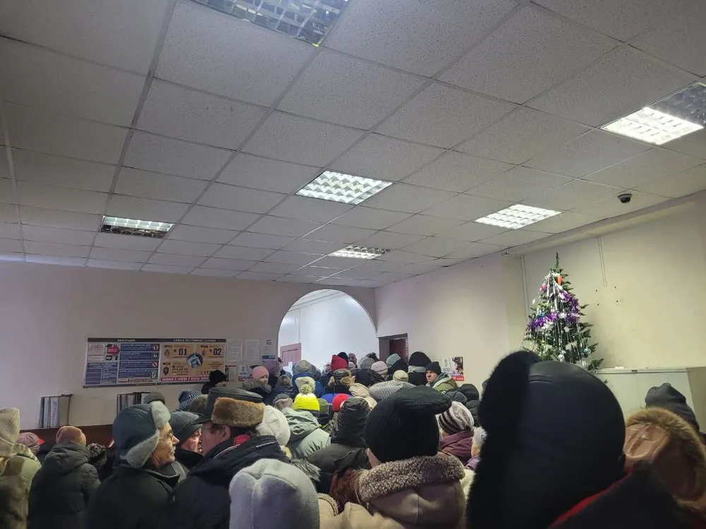 В Рыбинске за выплатой после ЧС выстроилась огромная очередь
