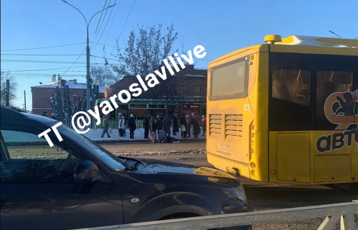 В центре Ярославля машина сбила пешехода