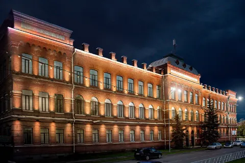 В Ярославле сделают дополнительную подсветку Октябрьского моста