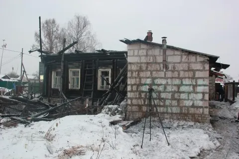 Ночной пожар с двумя погибшими возник из-за неисправной электропроводки