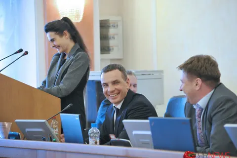 Депутат муниципалитета Ярославля Миша Халтян стал семнадцатым в комиссии по управлению и распоряжению муниципальным имуществом. С фото