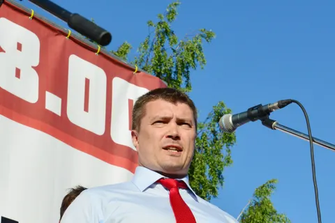 Депутат муниципалитета Ярославля Дмитрий Кузьмин уехал за границу