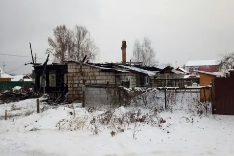 В страшном пожаре в Ярославле погибли два человека