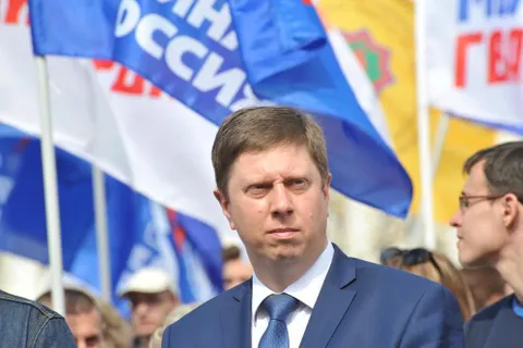 Около семи тысяч ярославцев приняли участие в первомайском шествии