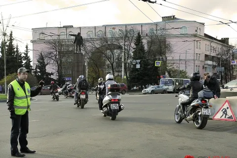 Байкеры Ярославля завершили мотосезон. Фоторепортаж