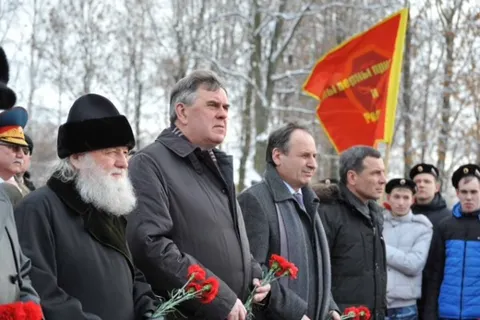 В Ярославле в День защитника Отечества прошли праздничные мероприятия