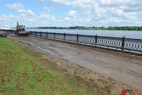 Ярославль зализывает раны после потопа. С фото