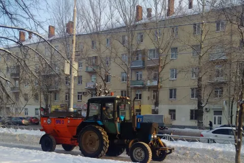 «Ярдормост» принял более 300 тонн антигололедного реагента из Москвы