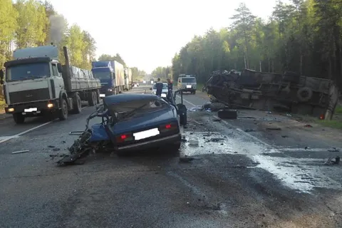 В Ярославской области погиб выехавший на встречку водитель