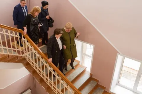 Валентина Терешкова посетила среднюю школу № 32 Ярославля, носящую ее имя