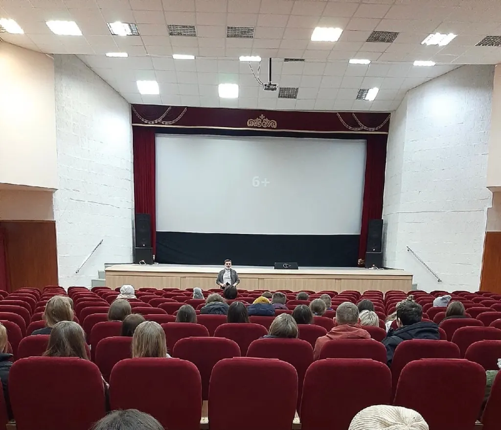 В Ярославской области механика кинозала уволили за допуск «левых» зрителей
