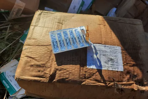 В Рыбинске обнаружили свалку ампул для лечения болевого синдрома