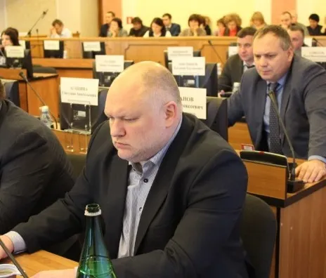 Ярославский депутат предлагает президенту списать кредиты россиян