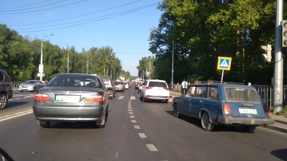 Власти Ярославля оценили возможность реверсивного движения за Волгой