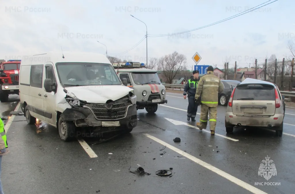 В Ярославской области в ДТП пострадал водитель легковушки