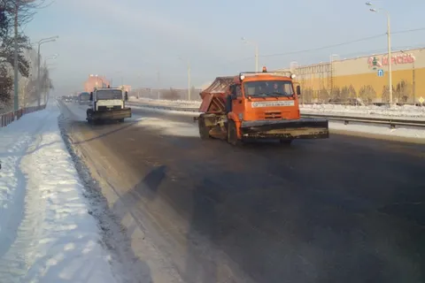 «Ярдормост» принял более 300 тонн антигололедного реагента из Москвы