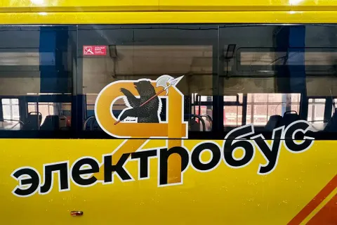 В Ярославль прибыл первый электробус