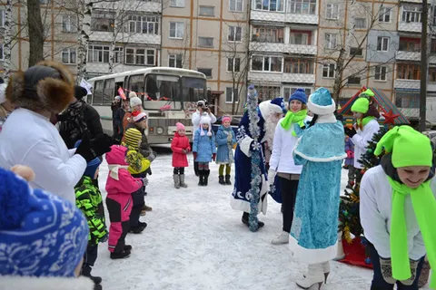 Во дворах Ярославля прошли новогодние праздники