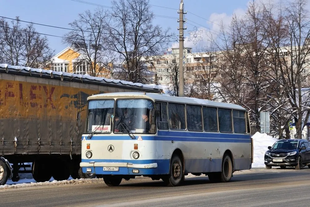 В Ярославле купили уже третий автобус-памятник