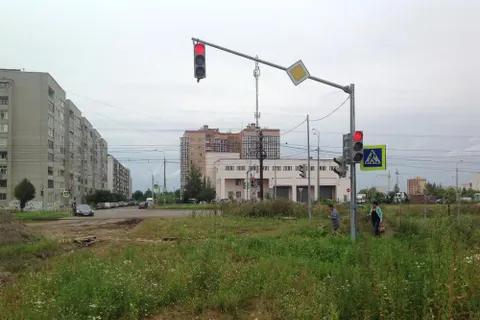 Мэрия Ярославля: светофор на пустыре ставим не впервой