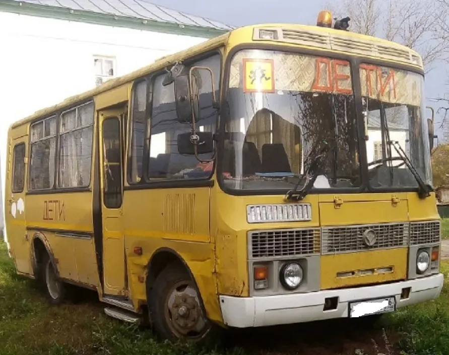В Ярославской области около 60 учеников остались без школьного автобуса