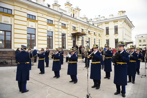 Сергей Ястребов принял участие в открытии реконструированного вокзала в Рыбинске