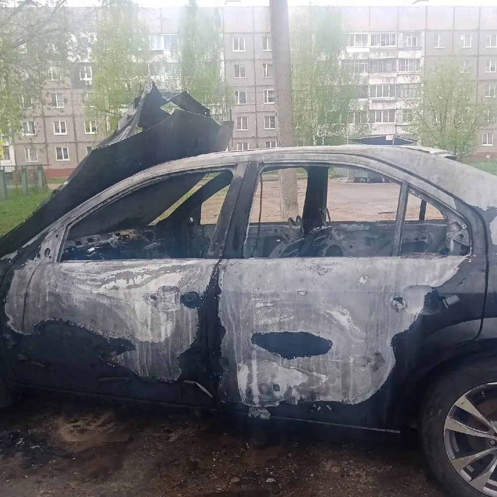 У лидера «Свободного Ярославля» сгорел автомобиль
