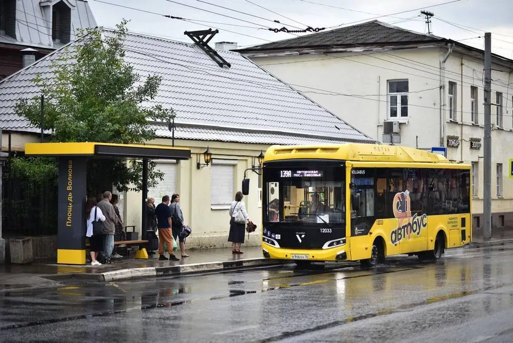 Ярославцы жалуются на рекламу в автобусах