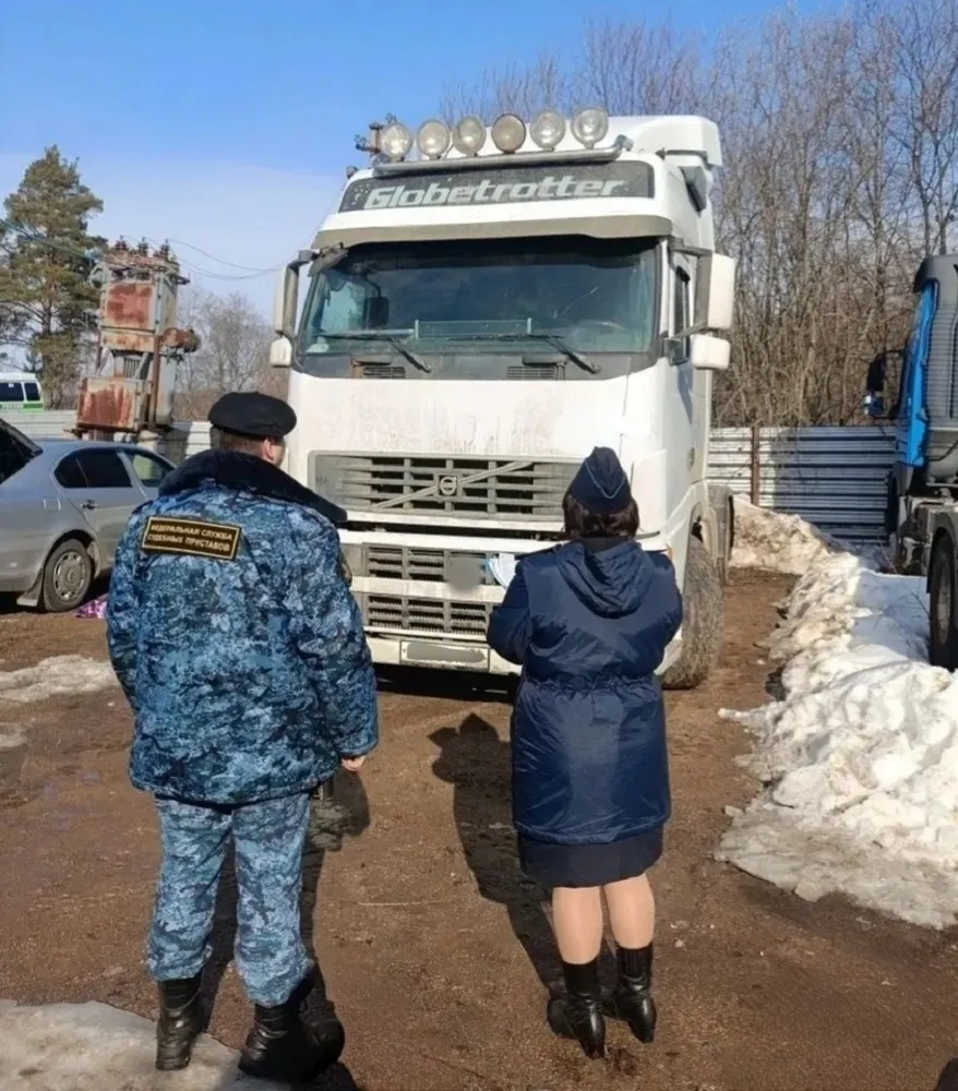 У ярославского предпринимателя арестовали грузовой тягач