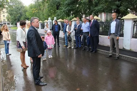 Депутаты муниципалитета Ярославля приняли участие в приемке дворов