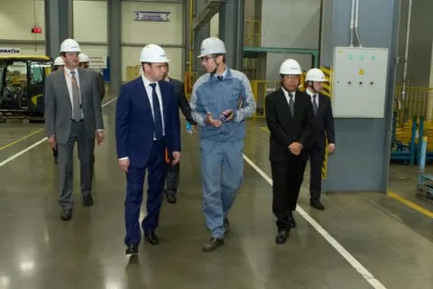Дмитрий Миронов посетил фармацевтические предприятия Ярославской области
