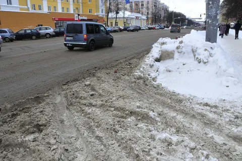 Фоторепортаж. Ярославль утопает в снегу и грязи